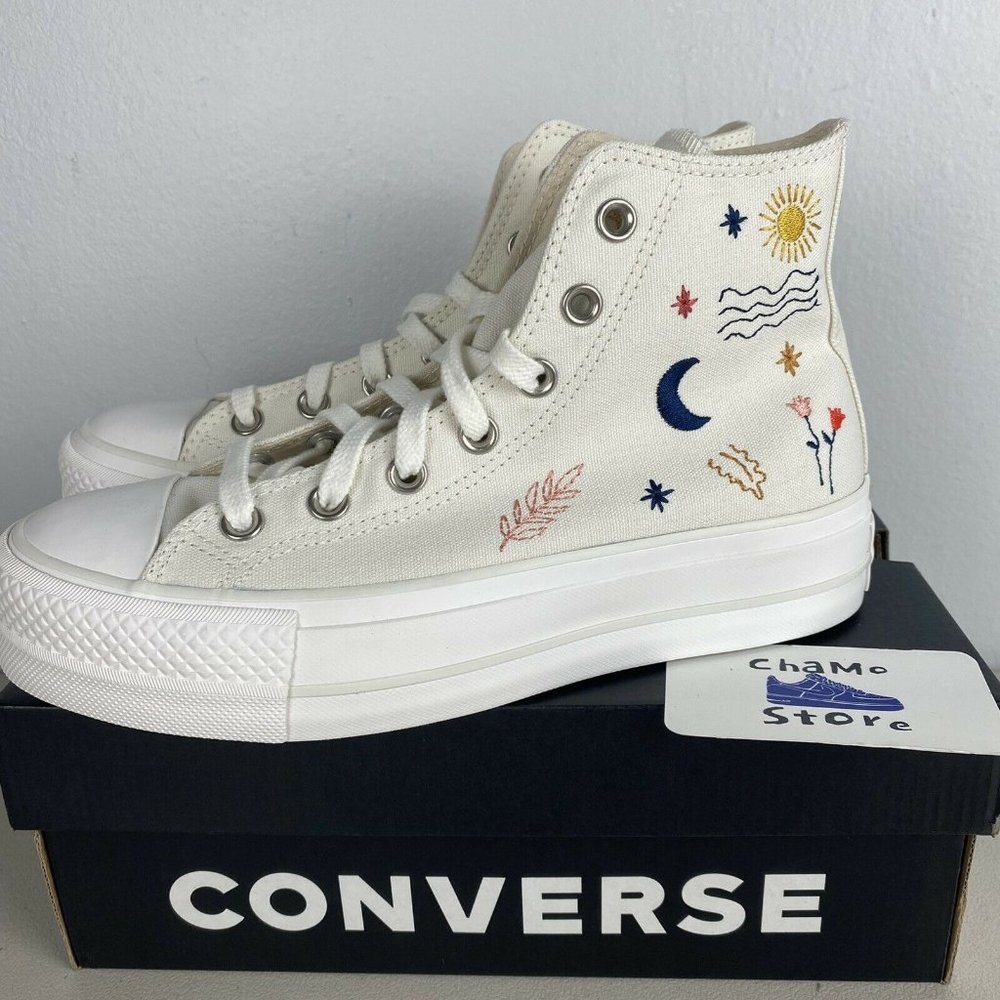 Converse Women’s Chuck Star It's Okay To Wander Platform - Picture 3 of 10